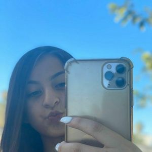 Meet your Posher, Haley